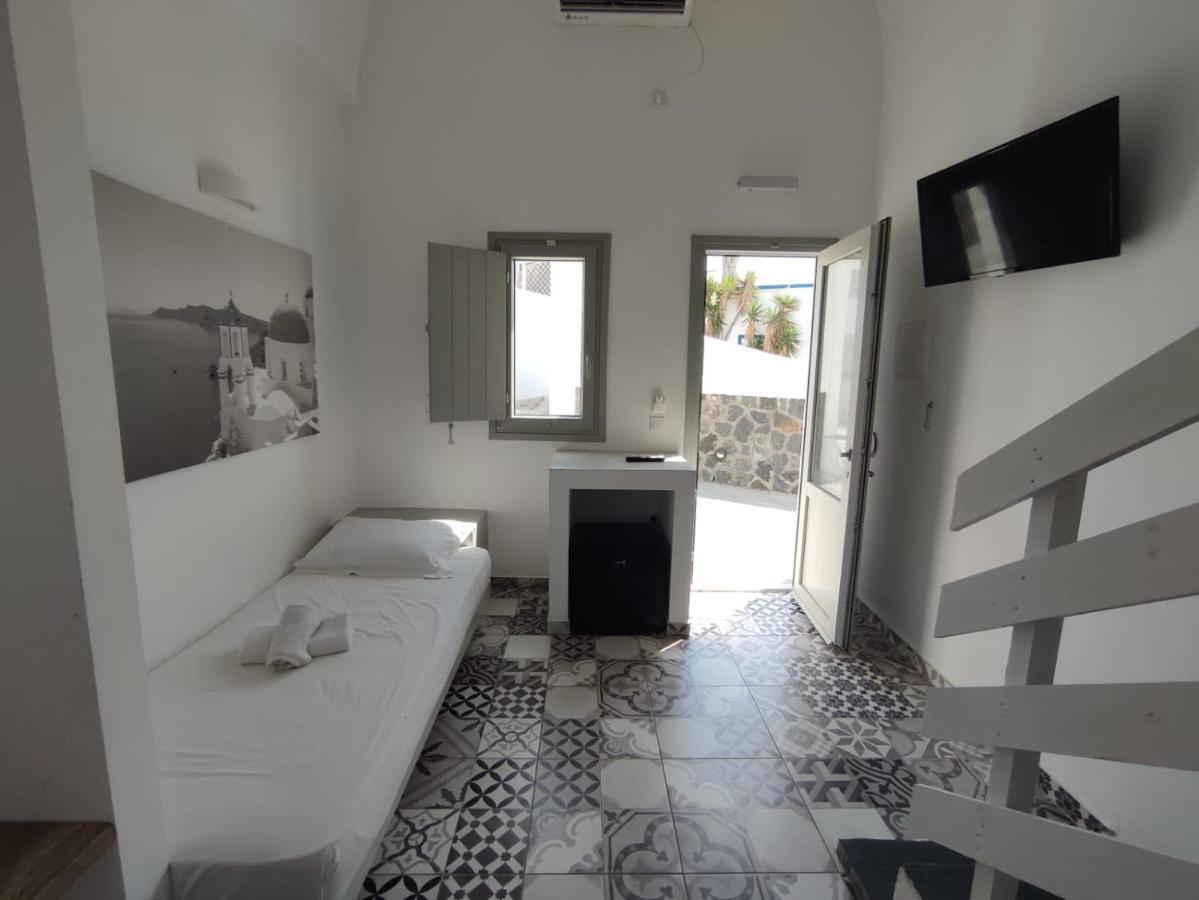 Fira Exo Katikies- Urban Fira Apartment Exterior foto