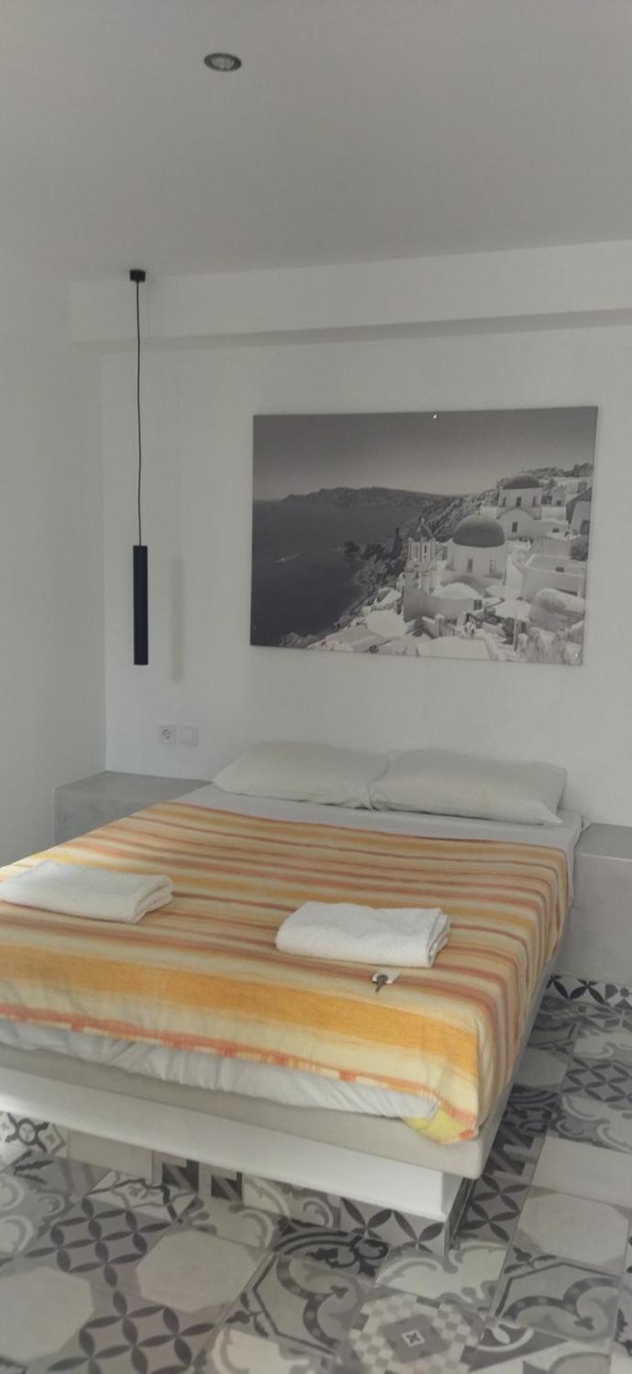 Fira Exo Katikies- Urban Fira Apartment Exterior foto